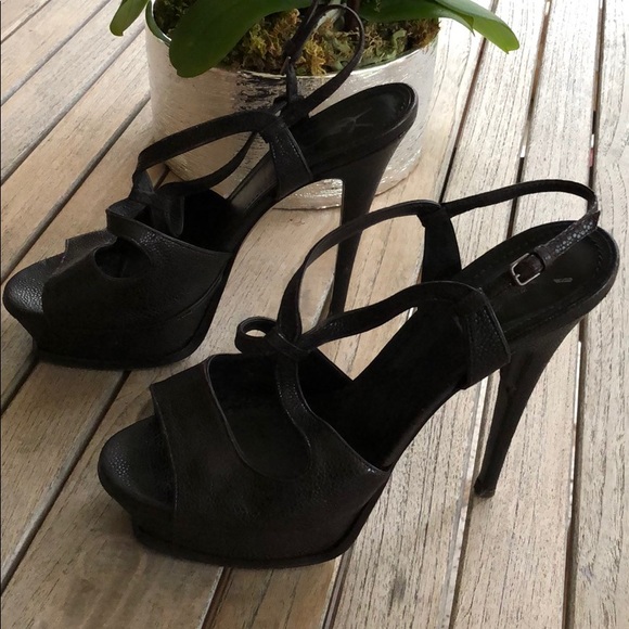 YSL Sandals - Picture 3 of 8